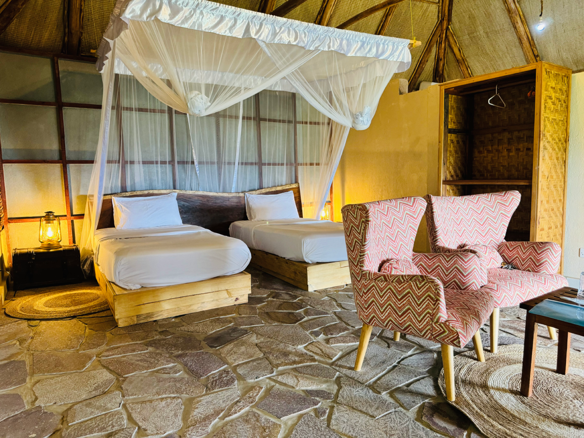 Enganzi Game Lodge near Queen Elizabeth National Park