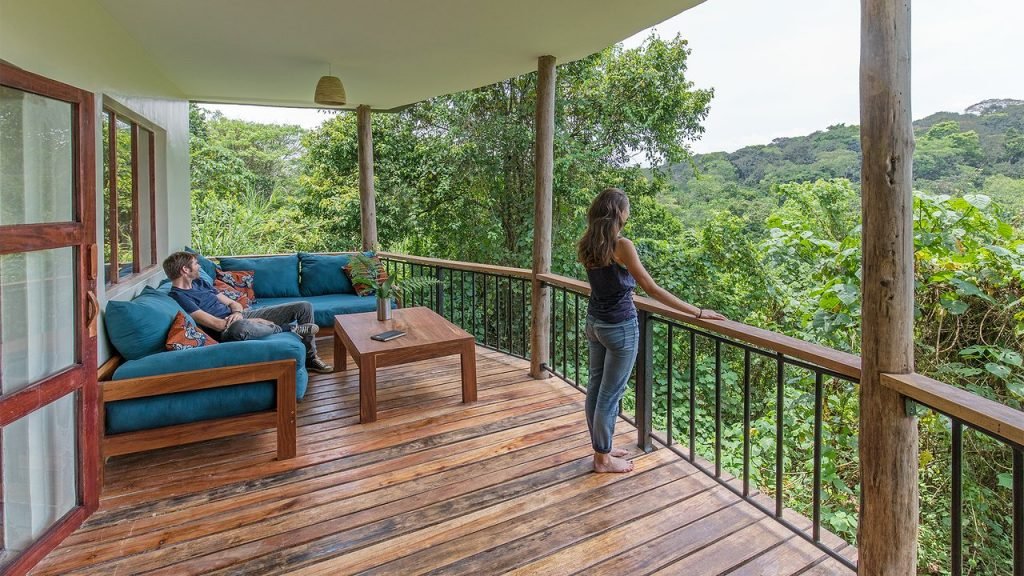 Peaceful forest setting at Turaco Treetops Lodge